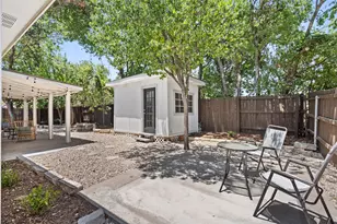 109 Wisteria Dr, Georgetown, TX 78626 - Photo 21