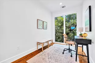 1801 E 2nd St, Austin, TX 78702 - Photo 13