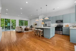 1801 E 2nd St, Austin, TX 78702 - Photo 3