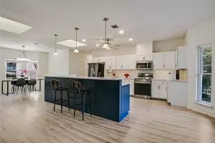 945 Wesley Ridge Dr, Spicewood, TX 78669 - Photo 9