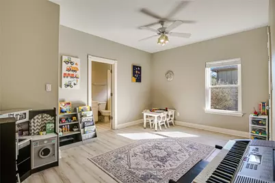 945 Wesley Ridge Drive, Spicewood, TX 78669 - Photo 23