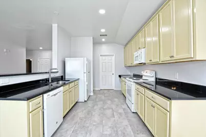 401 Bandara Woods Boulevard, Elgin, TX 78621 - Photo 11