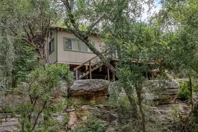 2212 N River Road, Lampasas, TX 76550 - Photo 9