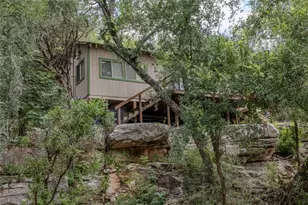 2212 N River Rd, Lampasas, TX 76550 - Photo 9