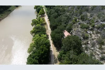 2212 N River Road, Lampasas, TX 76550 - Photo 27