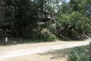 2212 N River Rd, Lampasas, TX 76550 - Photo 25
