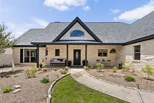 39 Pebblebrook Ln, Wimberley, TX 78676 - Photo 1