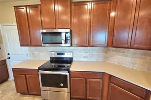 120 Schuylerville Dr, Elgin, TX 78621 - Photo 15