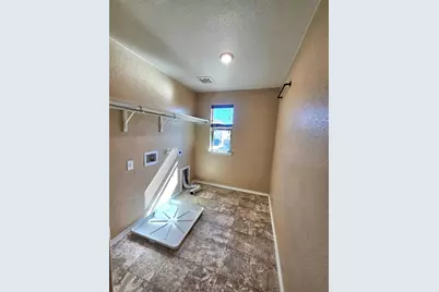 120 Schuylerville Drive, Elgin, TX 78621 - Photo 27