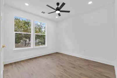 116 N Pohakea Drive, Bastrop, TX 78602 - Photo 15