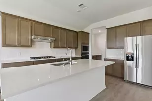 104 Pendleton Dr, Kyle, TX 78640 - Photo 5