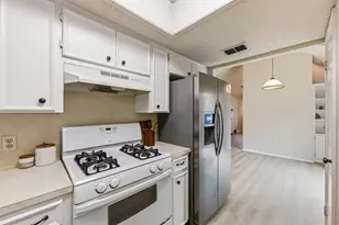 1217 Orchard Park Cir, Pflugerville, TX 78660 - Photo 13