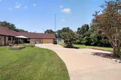 1950 Country Club Road, Brenham, TX 77833 - Photo 5