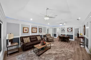 1950 Country Club Rd, Brenham, TX 77833 - Photo 9