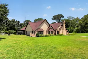 1950 Country Club Rd, Brenham, TX 77833 - Photo 3