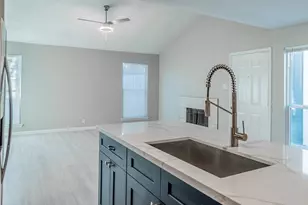 915 Sirocco Dr, Austin, TX 78745 - Photo 11