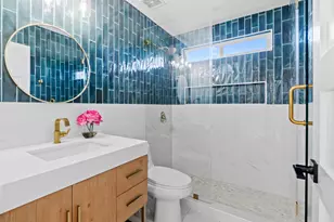 18702 Lakeland Dr, Point Venture, TX 78645 - Photo 17