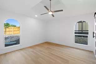 18702 Lakeland Dr, Point Venture, TX 78645 - Photo 11