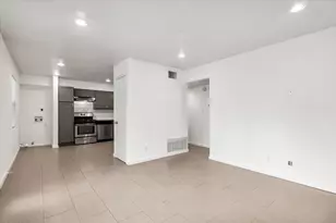 3464 Willowrun Dr, Austin, TX 78704 - Photo 11