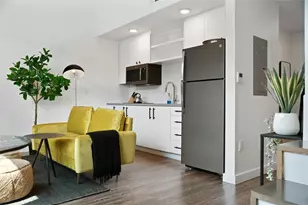 49 Navasota St, Austin, TX 78702 - Photo 21