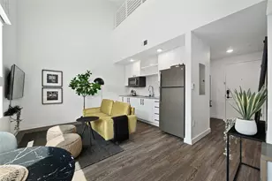 49 Navasota St, Austin, TX 78702 - Photo 9