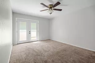 6718 Silvermine Dr, Austin, TX 78736 - Photo 17