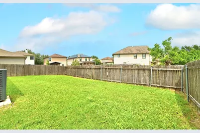 6800 Baythorne Drive, Austin, TX 78747 - Photo 27