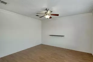 2801 Adelen Ln, Round Rock, TX 78664 - Photo 17