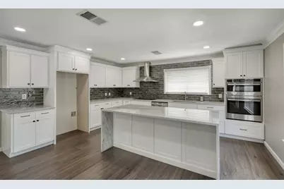 2801 Adelen Lane, Round Rock, TX 78664 - Photo 11