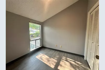 2206 Trailside Drive #302, Austin, TX 78704 - Photo 11