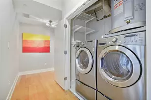 603 Davis St, Austin, TX 78701 - Photo 3