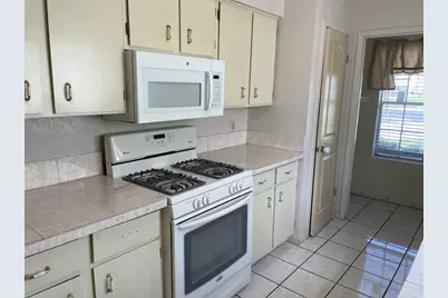 307 Hickok Court, Austin, TX 78753 - Photo 5