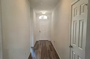 109 Akston Ct, Jarrell, TX 76537 - Photo 13