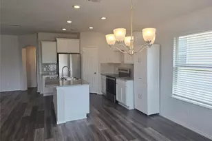 109 Akston Ct, Jarrell, TX 76537 - Photo 7