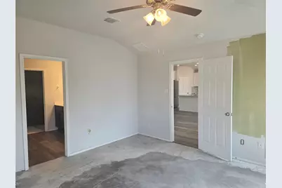 109 Akston Court, Jarrell, TX 76537 - Photo 11