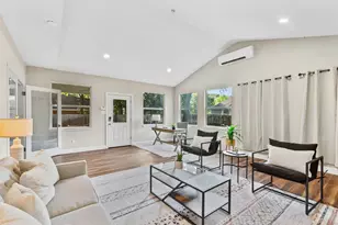 10115 Pinehurst Dr, Austin, TX 78747 - Photo 13