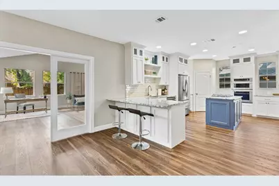 10115 Pinehurst Drive, Austin, TX 78747 - Photo 7