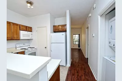 2216 San Gabriel Street #105, Austin, TX 78705 - Photo 5