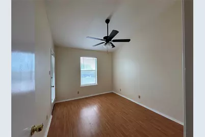 106 E 30th Street E #310, Austin, TX 78705 - Photo 15