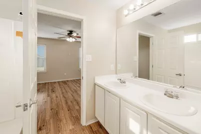 229 Phillips Street, Hutto, TX 78634 - Photo 15