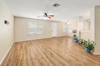229 Phillips Street, Hutto, TX 78634 - Photo 7