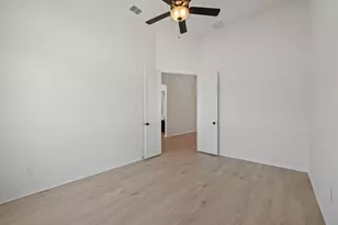 172 Montecilo Dr, Liberty Hill, TX 78642 - Photo 7