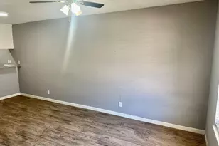 836 N Meadows Dr, Austin, TX 78758 - Photo 5