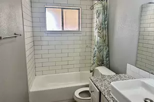 836 N Meadows Dr, Austin, TX 78758 - Photo 11