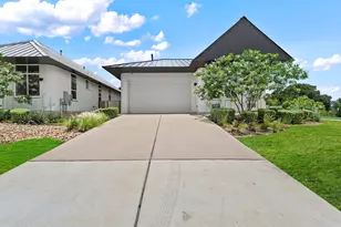 121 Rough Crk Rd, Georgetown, TX 78628 - Photo 1