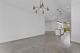 121 Rough Crk Rd, Georgetown, TX 78628 - Photo 11