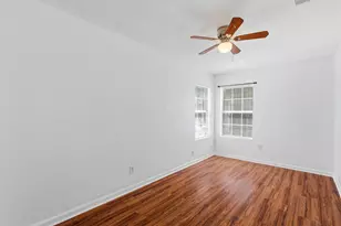 206 Oscar St, Taylor, TX 76574 - Photo 19