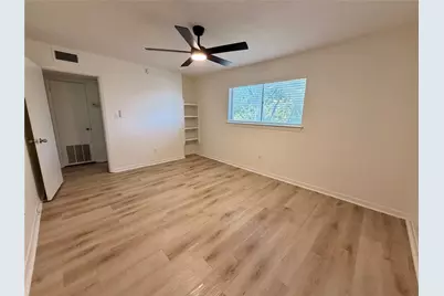 3106 Duval Street #305, Austin, TX 78705 - Photo 9