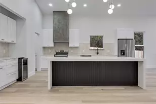 21803 Ohenry Ave, Lago Vista, TX 78645 - Photo 9