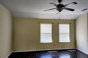 404 W Little Dipper Dr, Killeen, TX 76542 - Photo 13
